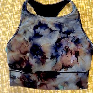 Carrie underwood padded sports bra multi color soft worn one time